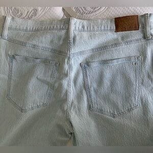 Madewell Perfect Vintage Lightwash Jean- Women's size 33P NWT